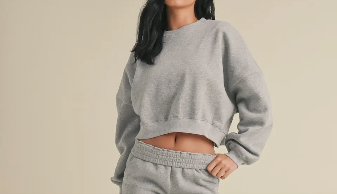 Cropped oversized crewneck