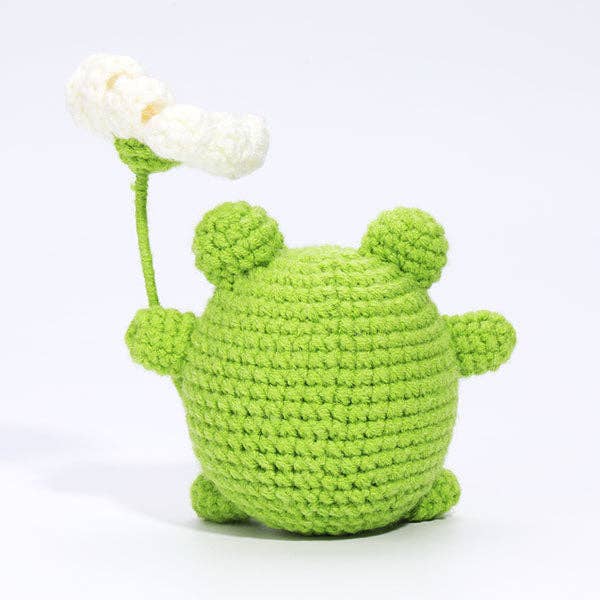 Mini Crochet Kit- Bogart the Frog