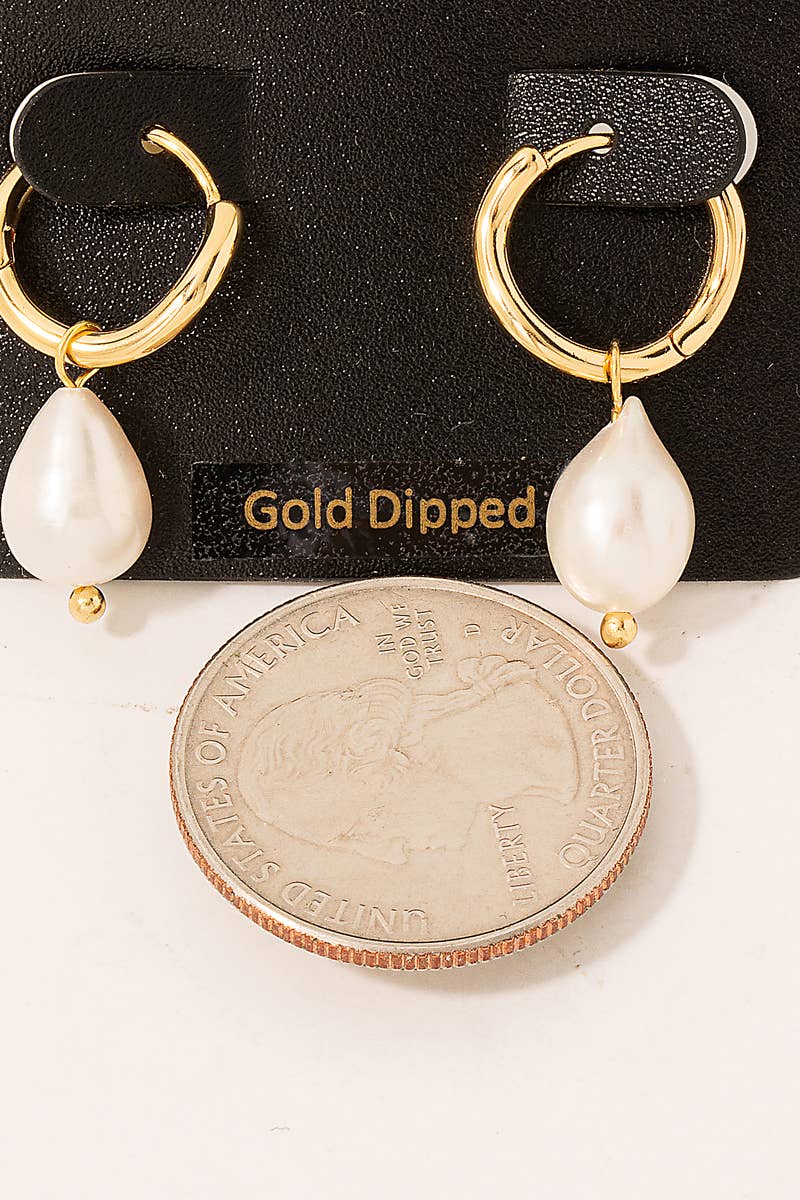 Gold Pearl Earrings