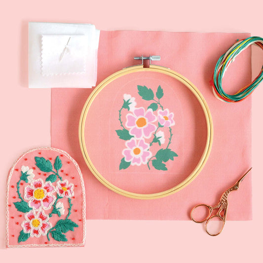 Roses EmbroideryKit