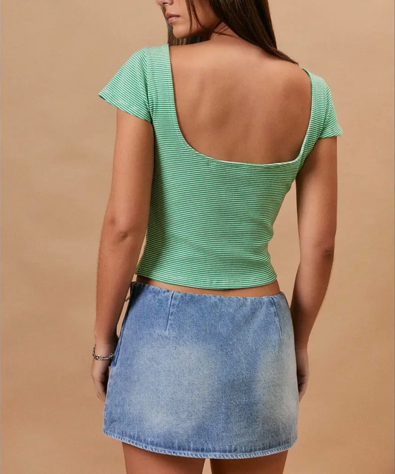 Scoop Back top